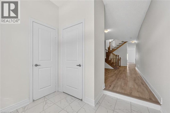 Photo 5 at 47 Bloomfield Crescent, Cambridge