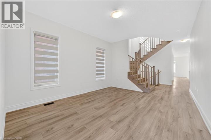 Photo 6 at 47 Bloomfield Crescent, Cambridge