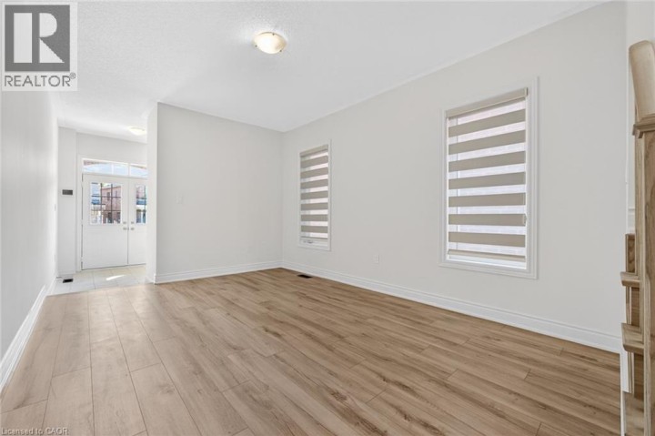 Photo 7 at 47 Bloomfield Crescent, Cambridge