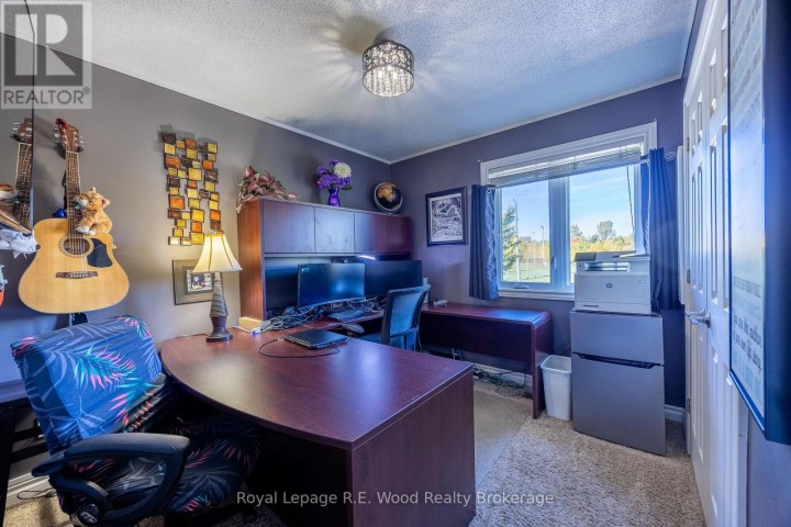 Photo 18 at 21 Thomas Avenue, Tillsonburg Photo 18 at 21 Thomas Avenue, Tillsonburg