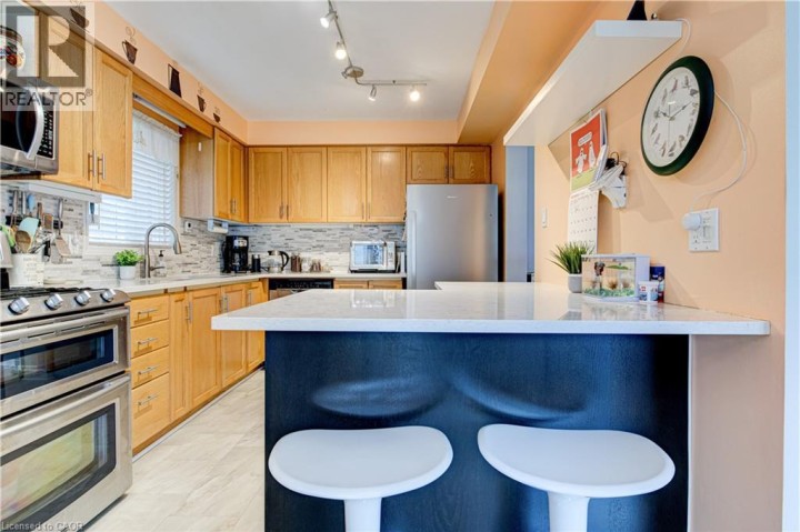 Photo 12 at 51 Mcmeeken Drive, Cambridge