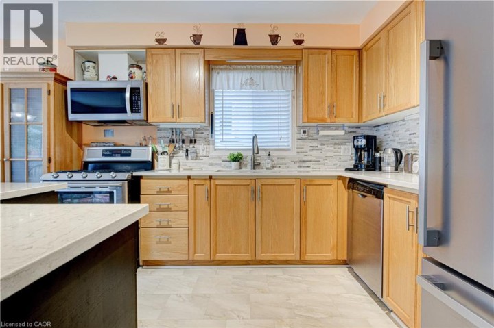 Photo 13 at 51 Mcmeeken Drive, Cambridge