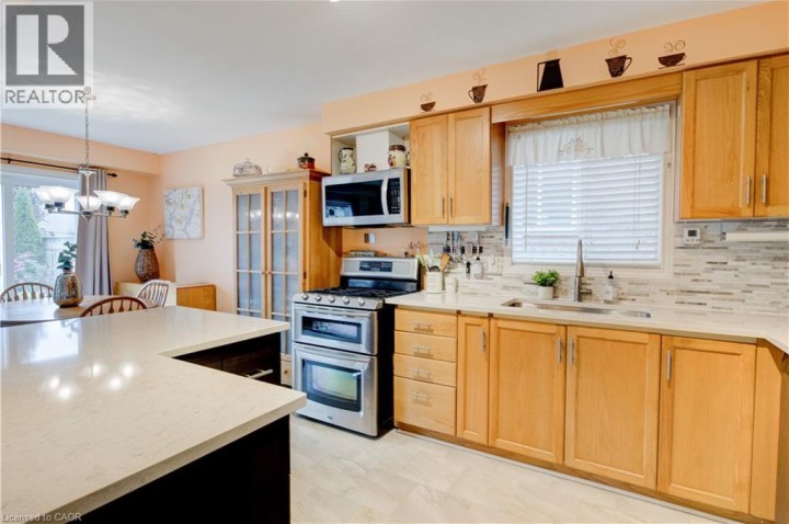 Photo 14 at 51 Mcmeeken Drive, Cambridge