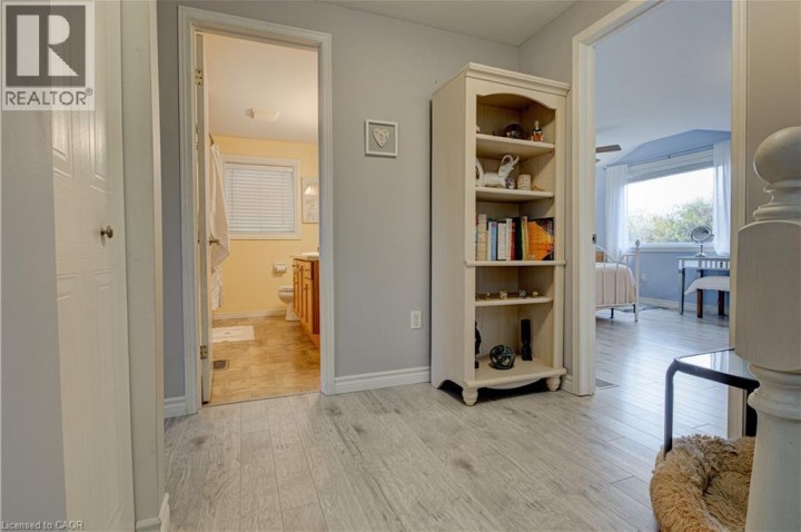 Photo 18 at 51 Mcmeeken Drive, Cambridge