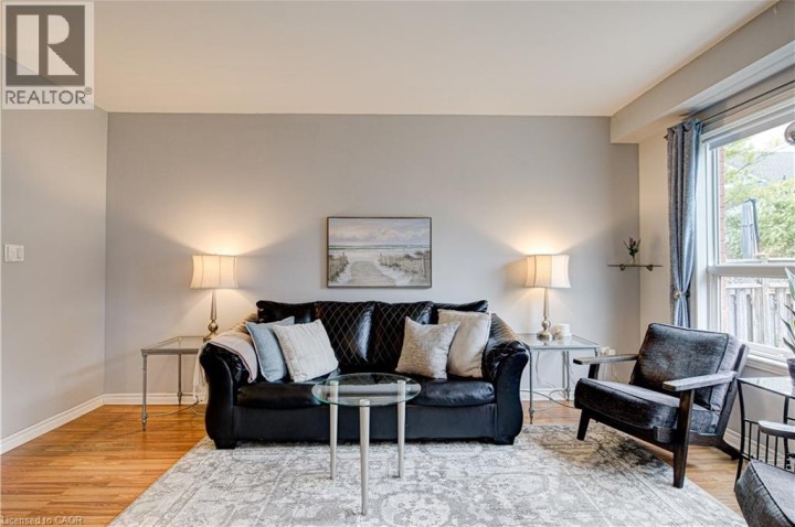 Photo 7 at 51 Mcmeeken Drive, Cambridge