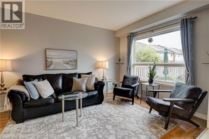 Photo 9 at 51 Mcmeeken Drive, Cambridge