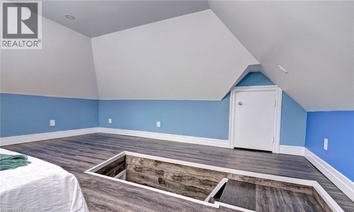 Photo 22 at 831 Hamilton Street, Cambridge