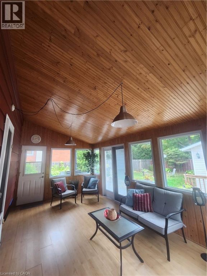 Photo 22 at 130 Balmoral Drive, Brantford