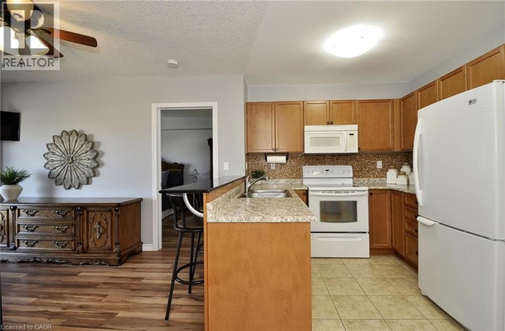 Photo 11 at 8 HARRIS Street 302, Cambridge