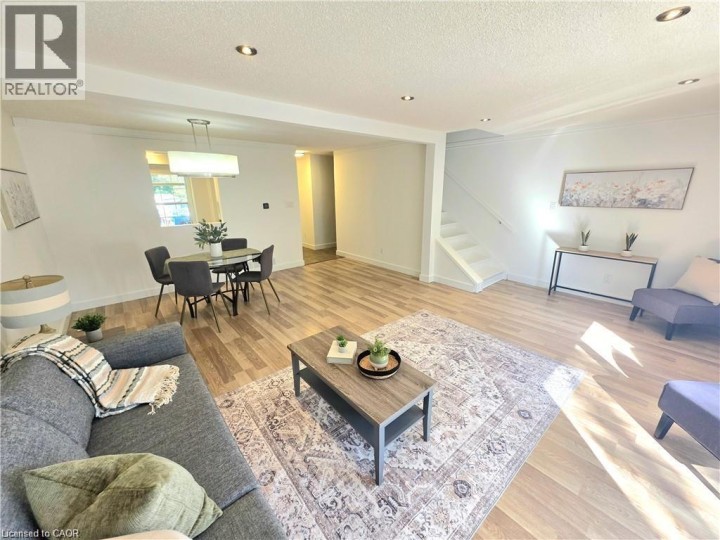 Photo 9 at 26 POPLAR Drive 5, Cambridge