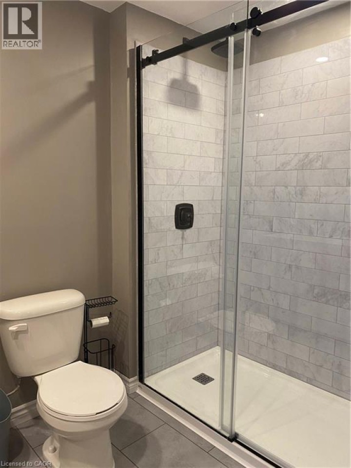 Photo 7 at 34 - 187 Grulke Street, Stanley Park / Centreville, Kitchener