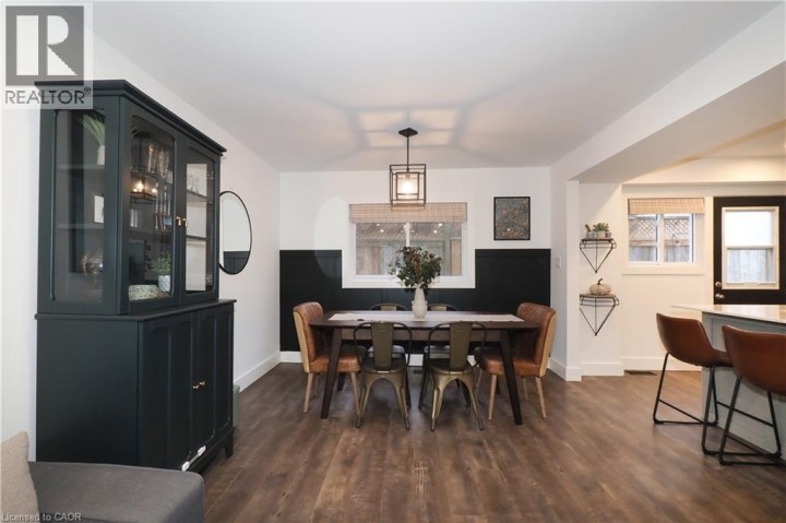 Photo 9 at 143 Angela Crescent, Cambridge