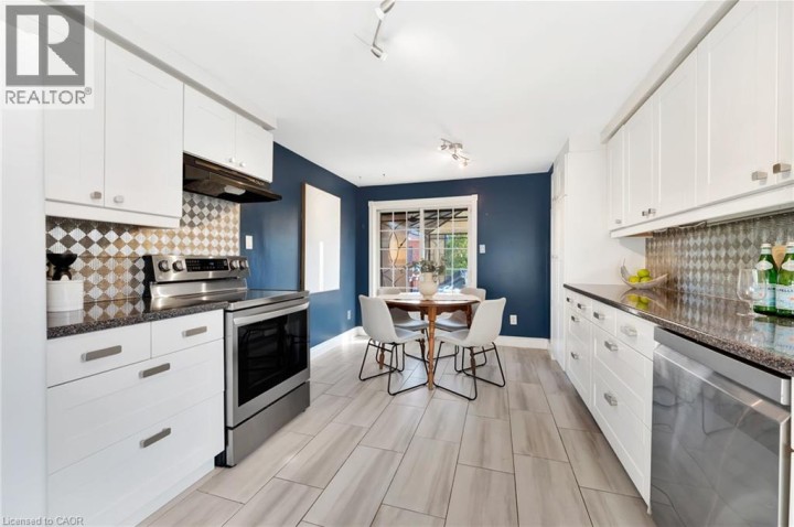 Photo 16 at 139 Ironstone Drive, Cambridge