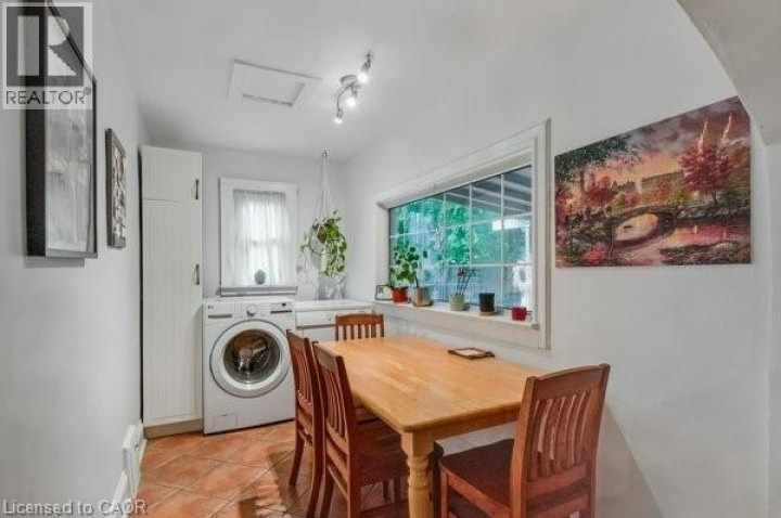 Photo 19 at 30 Dumfries Street, Cambridge