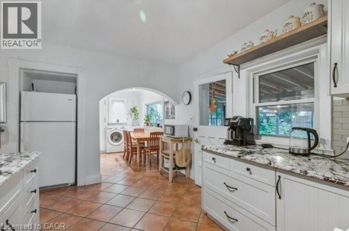 Photo 6 at 30 Dumfries Street, Cambridge