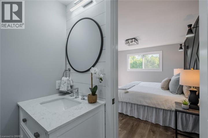 Photo 20 at 14 October Place, Brantford