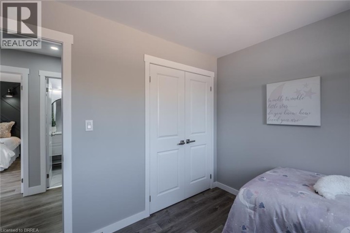 Photo 24 at 14 October Place, Brantford