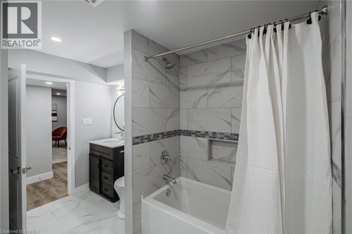 Photo 31 at 14 October Place, Brantford