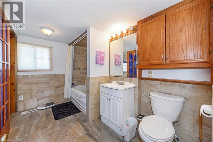 Photo 13 at 58 Fourth Avenue, Cambridge