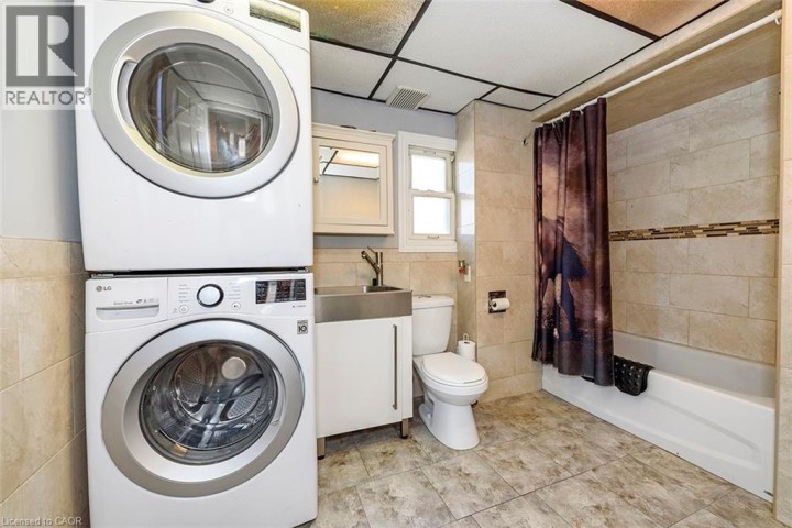 Photo 6 at 58 Fourth Avenue, Cambridge