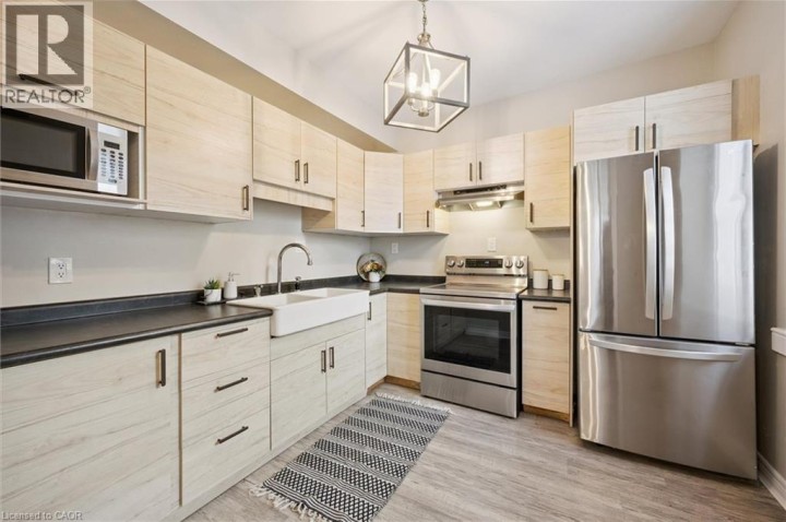 Photo 8 at 16 - 18 St Andrews Street, Cambridge