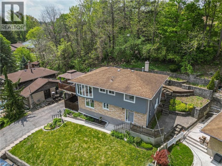 Photo 3 at 22 Dundonald Road, Cambridge