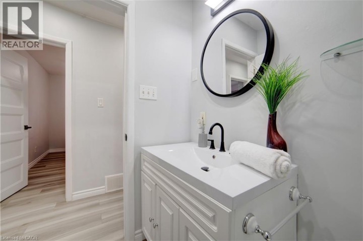 Photo 12 at 1676 Holley Crescent, Cambridge