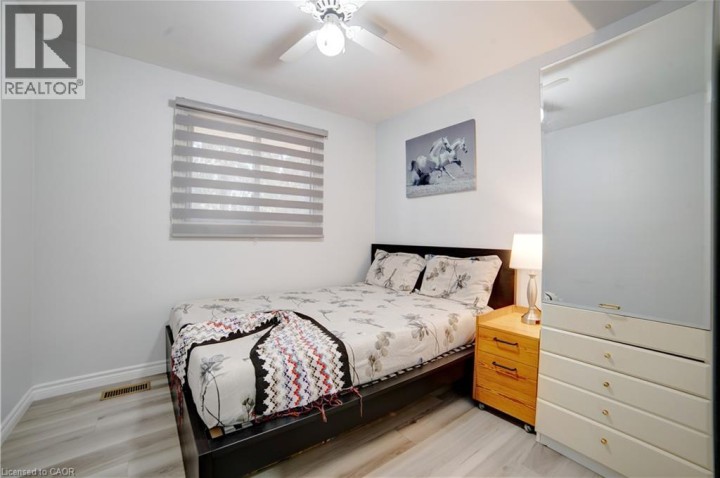 Photo 13 at 1676 Holley Crescent, Cambridge