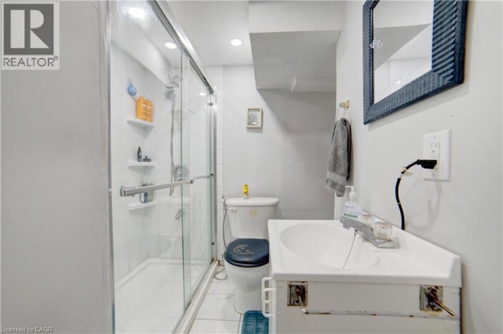 Photo 25 at 1676 Holley Crescent, Cambridge