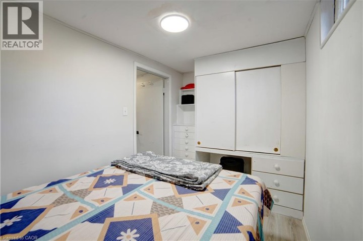 Photo 30 at 1676 Holley Crescent, Cambridge