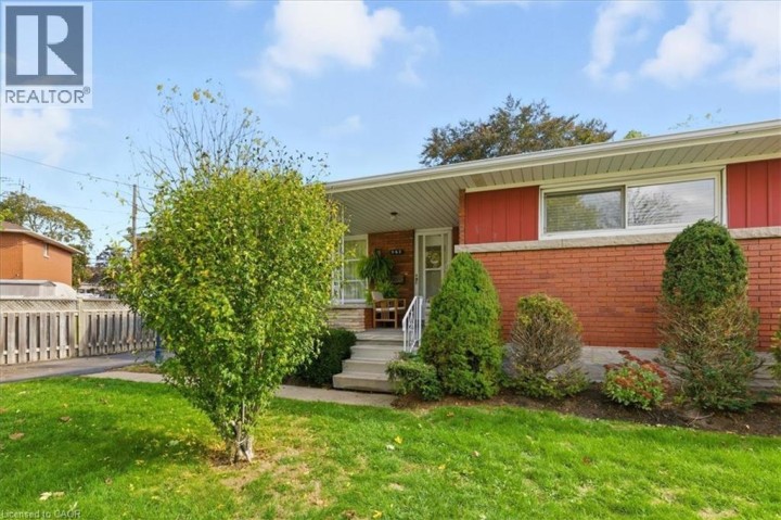 Photo 3 at 943 Winterhalt Avenue, Cambridge