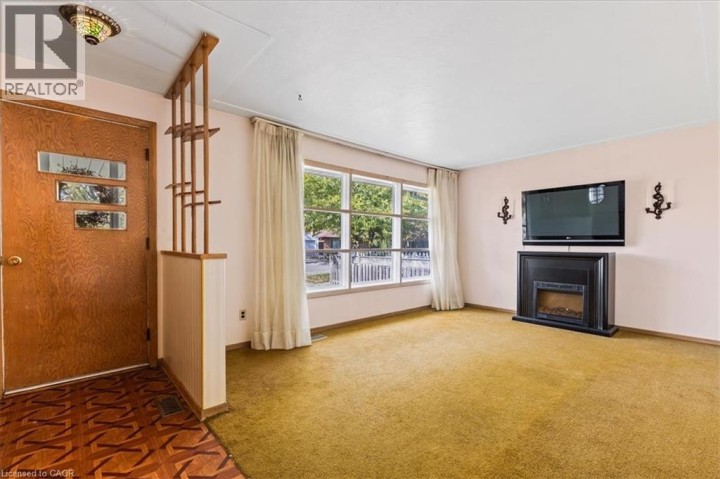 Photo 5 at 943 Winterhalt Avenue, Cambridge