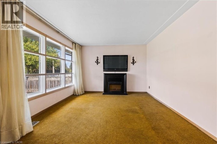 Photo 6 at 943 Winterhalt Avenue, Cambridge