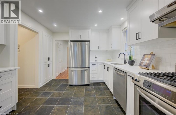 Photo 12 at 27 Dudhope Avenue, Cambridge