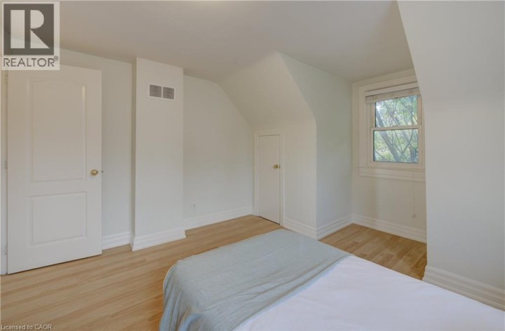 Photo 26 at 27 Dudhope Avenue, Cambridge