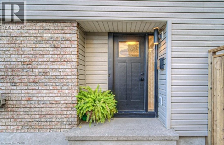 Photo 4 at 563 Elgin Street N, Cambridge