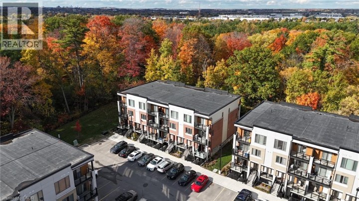 Photo 7 at 25 ISHERWOOD Avenue 32, Cambridge