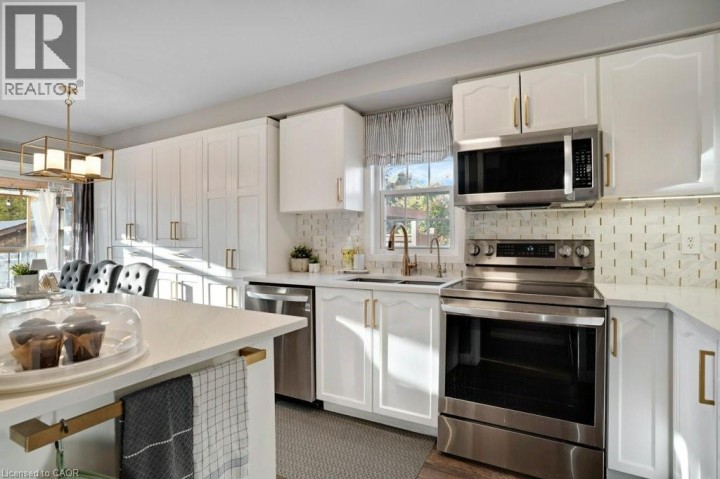 Photo 13 at 4 Swift Crescent, Cambridge