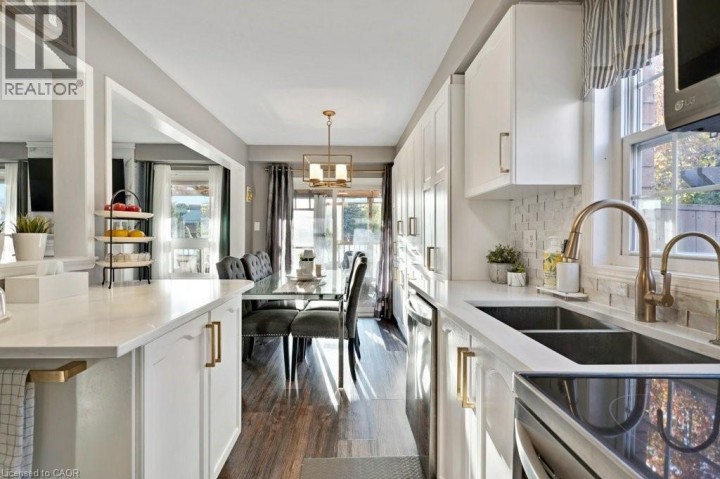 Photo 14 at 4 Swift Crescent, Cambridge