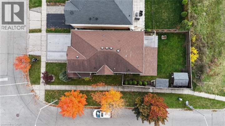 Photo 5 at 4 Swift Crescent, Cambridge