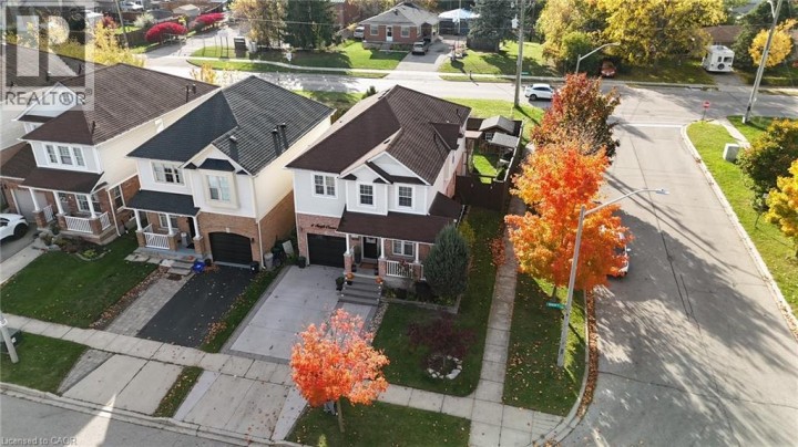 Photo 3 at 4 Swift Crescent, Cambridge