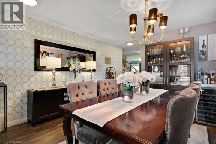 Photo 9 at 4 Swift Crescent, Cambridge