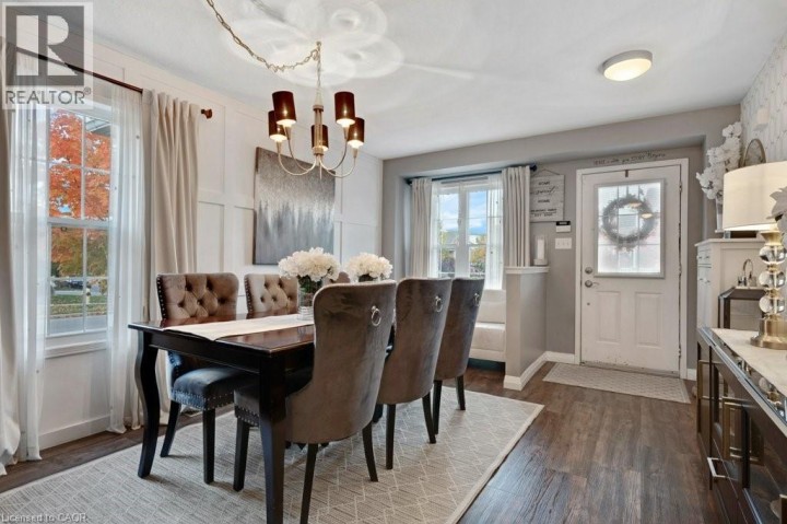 Photo 8 at 4 Swift Crescent, Cambridge