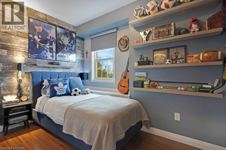 Photo 33 at 4 Swift Crescent, Cambridge