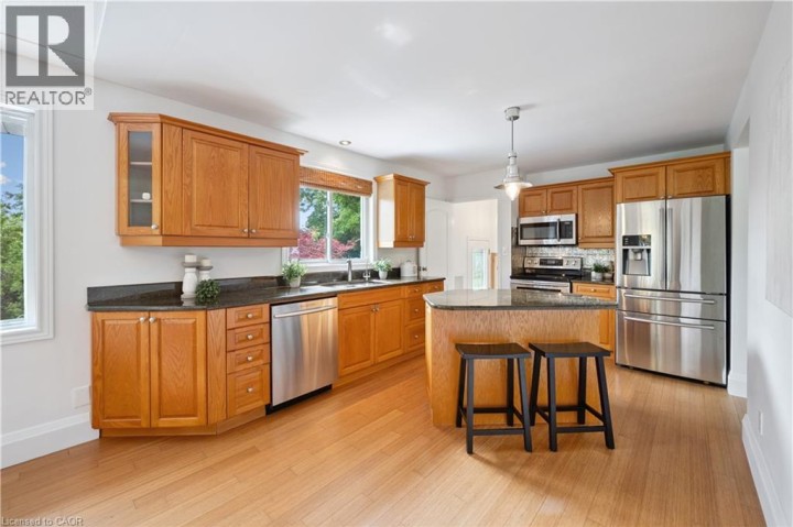 Photo 13 at 3850 Beaverdale Road, Cambridge