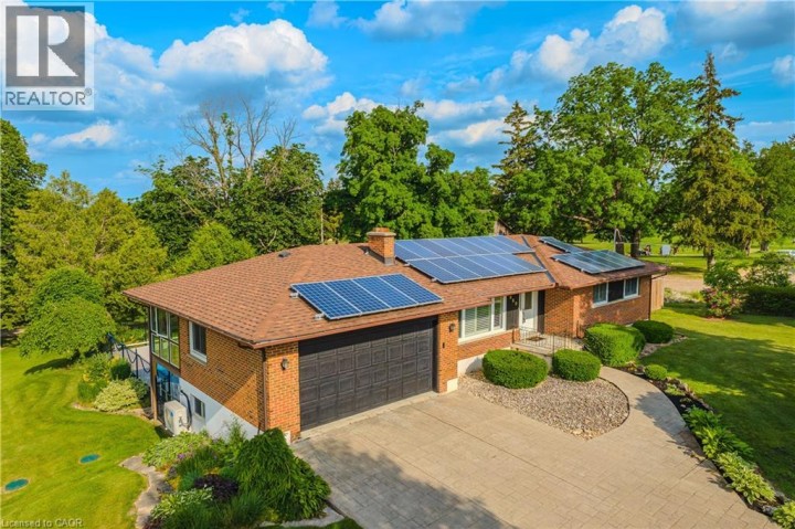 Photo 3 at 3850 Beaverdale Road, Cambridge