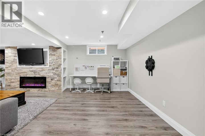 Photo 28 at 28 Endeavour Drive, Cambridge