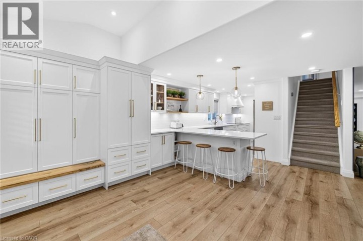 Photo 6 at 28 Endeavour Drive, Cambridge