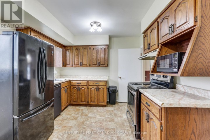 Photo 12 at 110 Alison Avenue, Cambridge