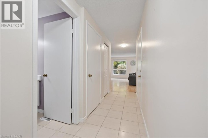 Photo 10 at 35 Edgemere Drive, Cambridge